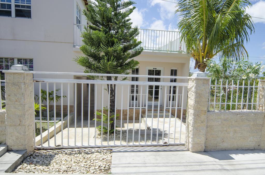 Caribbean Inn&Suites St. John's Luaran gambar
