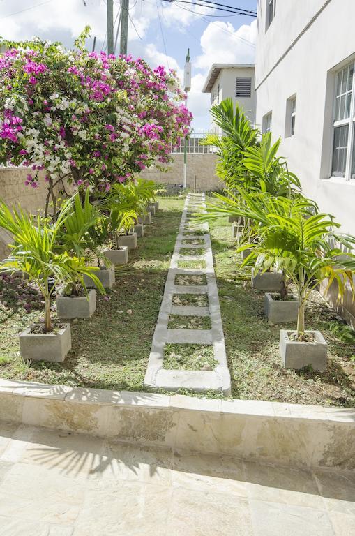 Caribbean Inn&Suites St. John's Luaran gambar