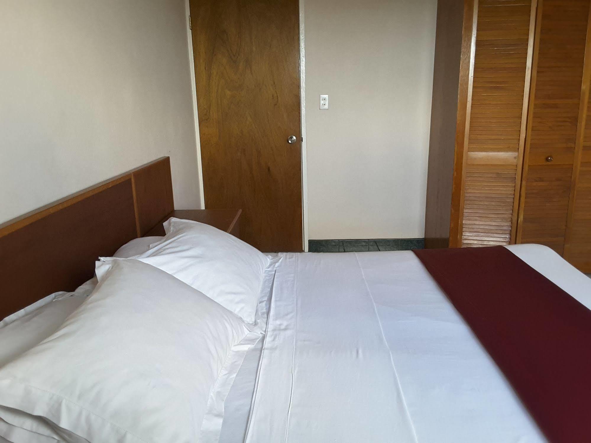 Caribbean Inn&Suites St. John's Luaran gambar